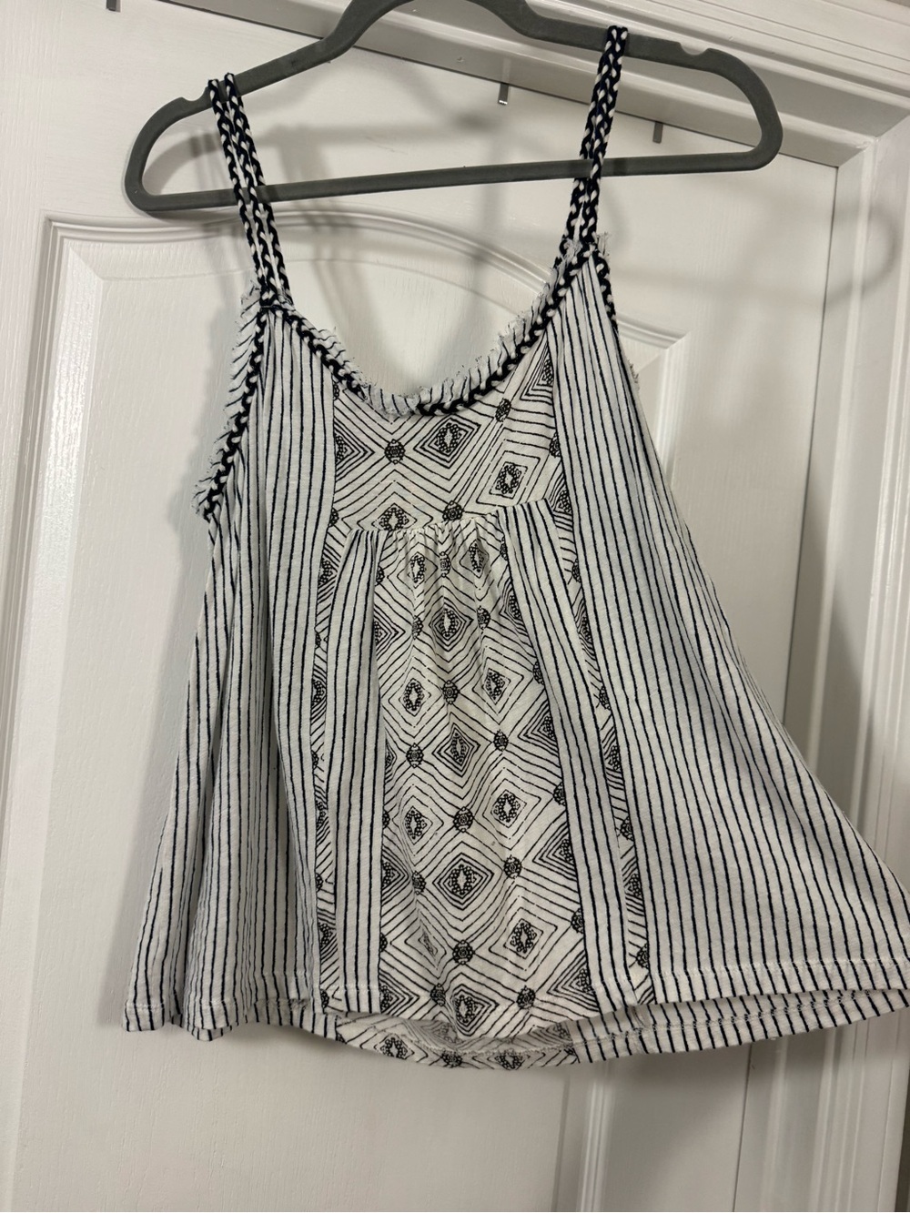 Lucky Brand Navy & White Striped Tank - Picture 4 of 9